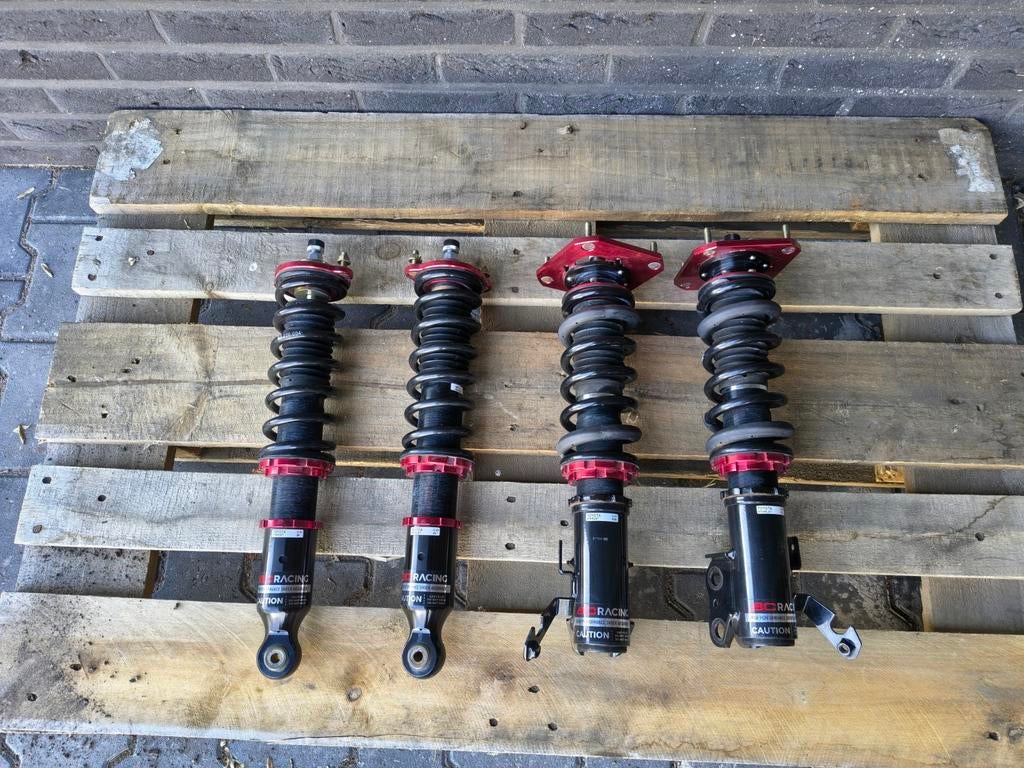 Toyota Starlet BC Racing schroefset., Ophalen