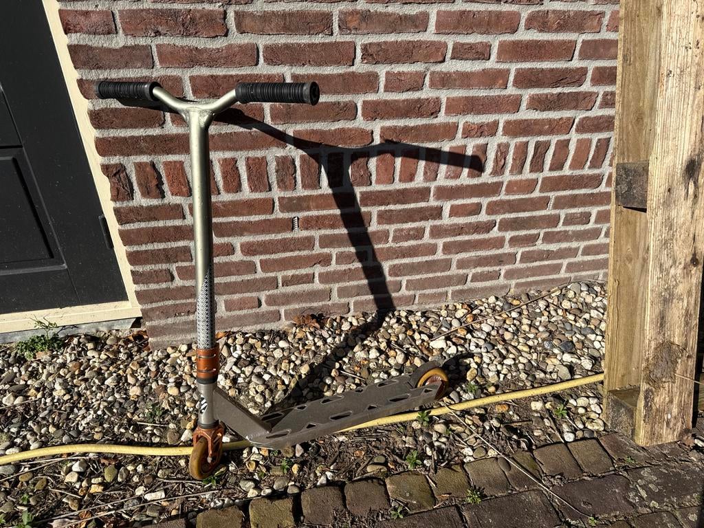 Oxelo stuntstep - Jaren plezier, werkt nog perfect!, Fietsen en Brommers, Steps, Ophalen of Verzenden, Gebruikt, Overige typen