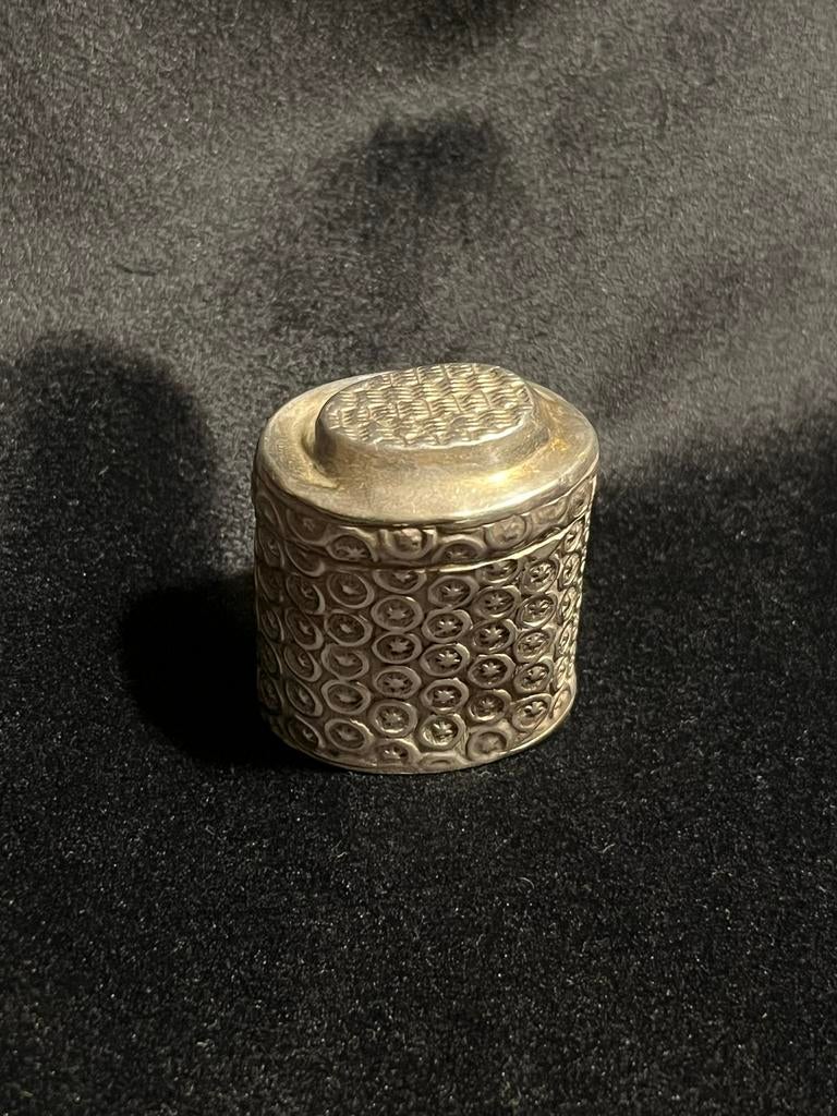 Antiek zilveren lodereindoosje, H. Nijman, Kampen 1842, Ophalen of Verzenden, Zilver