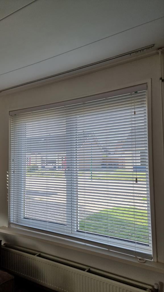 Houtlook Pvc jaloezieën *wit*, Ophalen, Wit, 150 tot 200 cm, Zo goed als nieuw