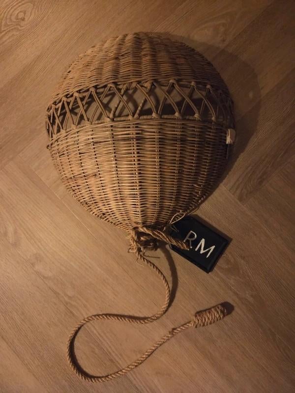 Rivièra Maison rattan ballon  Riviera Maison, Huis en Inrichting, Woonaccessoires | Overige, Ophalen, Zo goed als nieuw
