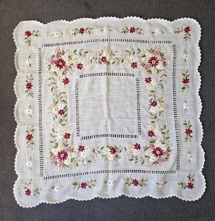 Tafelkleedje van Kreta, Ophalen of Verzenden, Gebruikt, Vierkant, Binnen