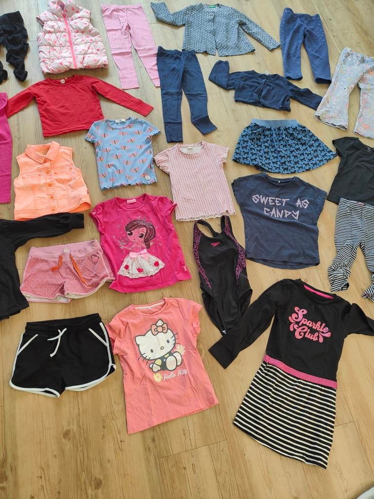 24 Zomer kledingpakket meisje maat 110/116, 24 stuks badpak, Kinderen en Baby's, Ophalen of Verzenden, Gebruikt, Meisje