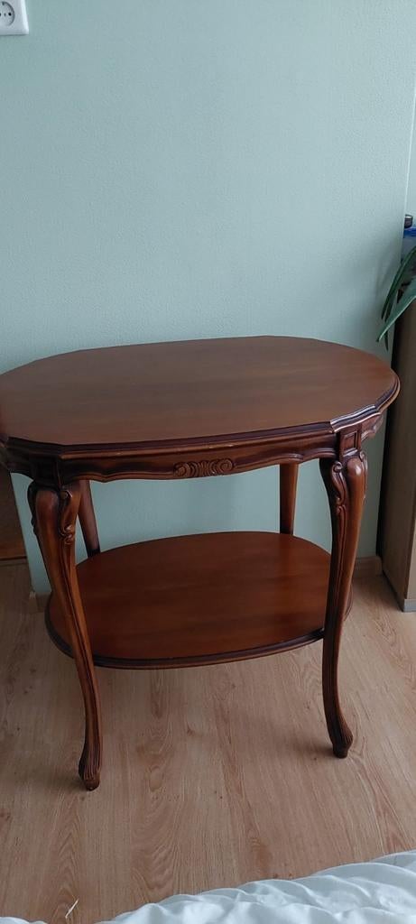 Antieke Sidetable,  Notenhout, Ophalen