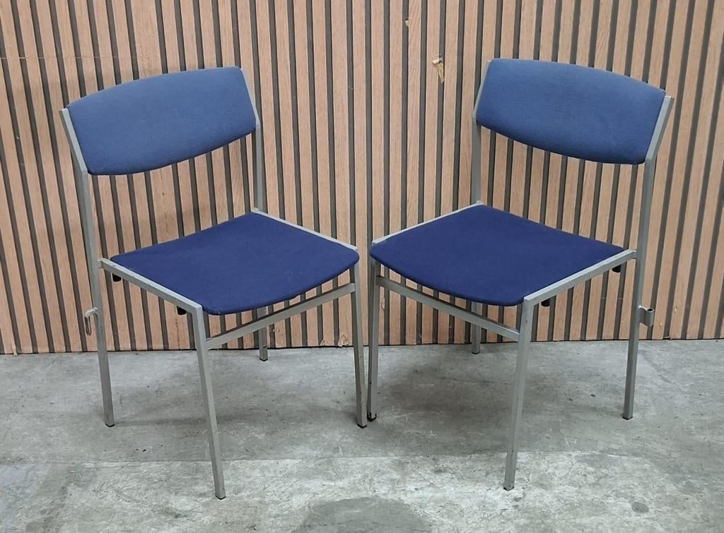 187 Vintage schoolstoelen kantine horeca cafe stoelen retro, Blauw, Ophalen of Verzenden, Zo goed als nieuw, Stof