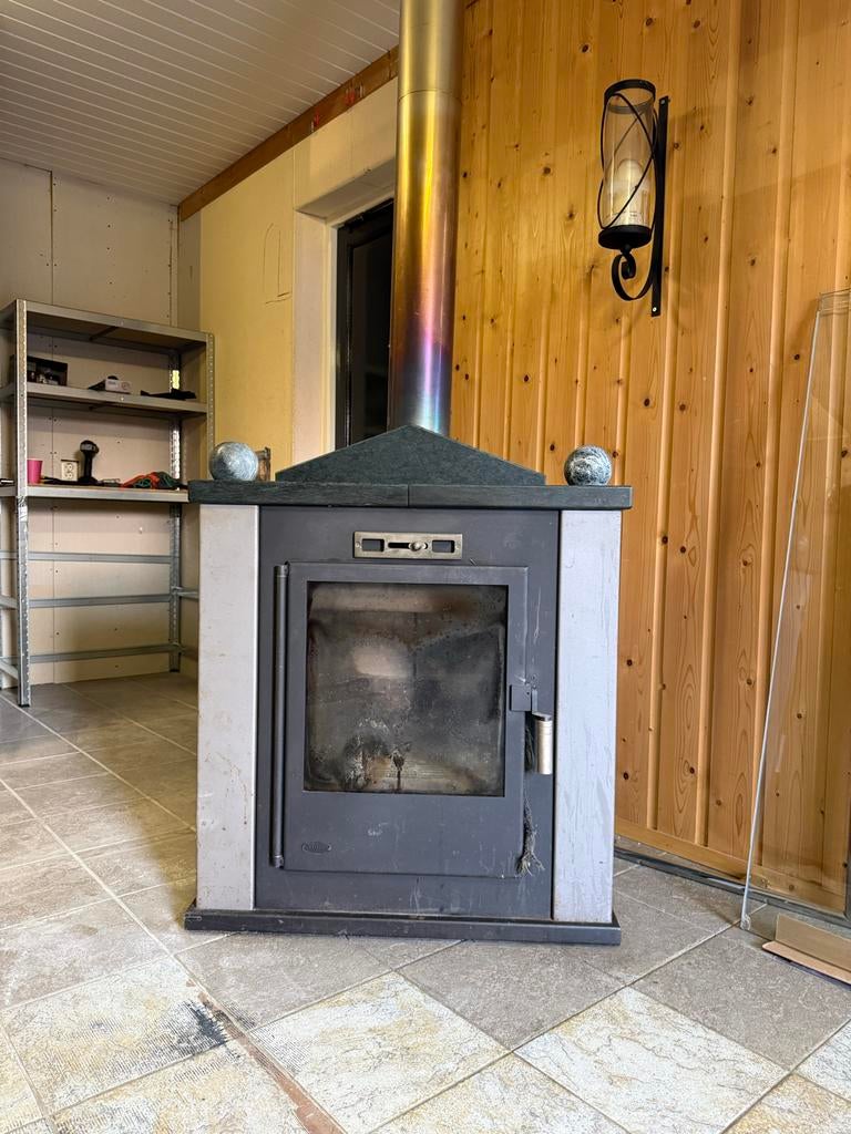 Houtkachel met speksteen - Fireplace Kistokaj Akropolis NS, Ophalen, Gebruikt, Vrijstaande haard, Houthaard