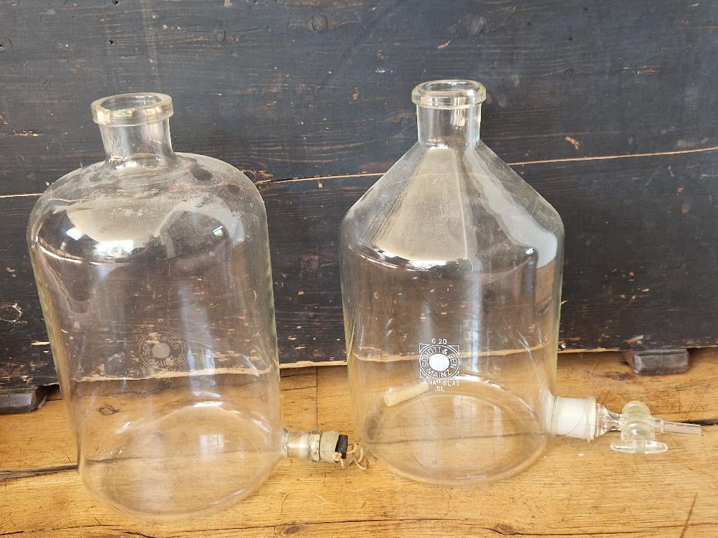 Twee vintage laboratoriumflessen.Schott & Gen. Mainz, Antiek en Kunst, Ophalen of Verzenden
