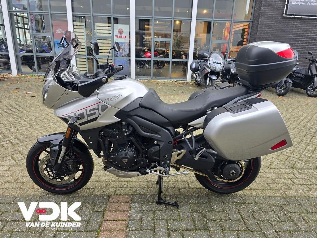 TRIUMPH TIGER 1050 SPORT (bj 2018) - foto 3