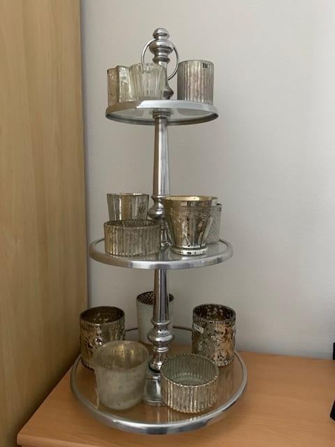 etagere, Ophalen, Zo goed als nieuw