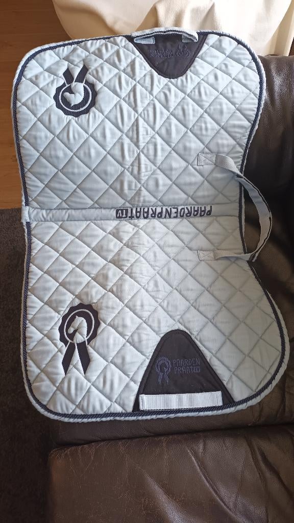 paarden dekje cob paardenpraat tv, Ophalen of Verzenden, Zo goed als nieuw, Dekje