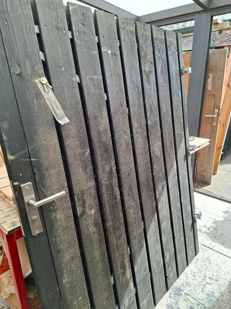 Schuttingdeur nieuw stalen frame 145x190 rvs cilinderslot te, Ophalen, 100 tot 150 cm, Nieuw, Draaipoort