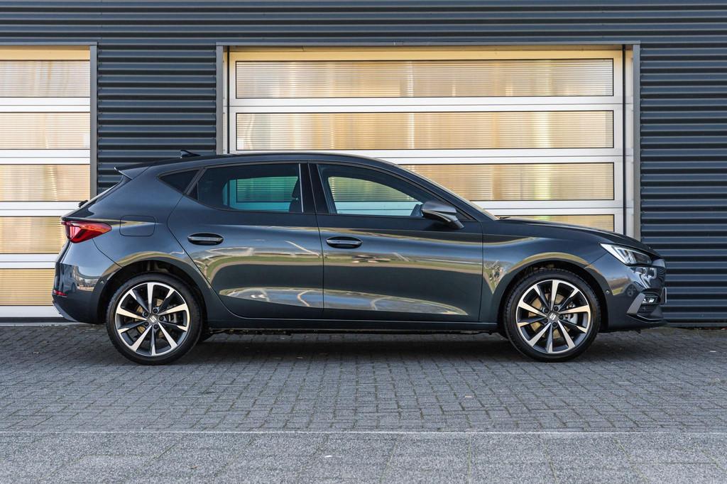 SEAT Leon 1.5 TSI e-Hybrid 204pk FR Business | Technology Pa, Auto's, 12 maanden, 1498 cc, 4 cilinders, 26 kWh