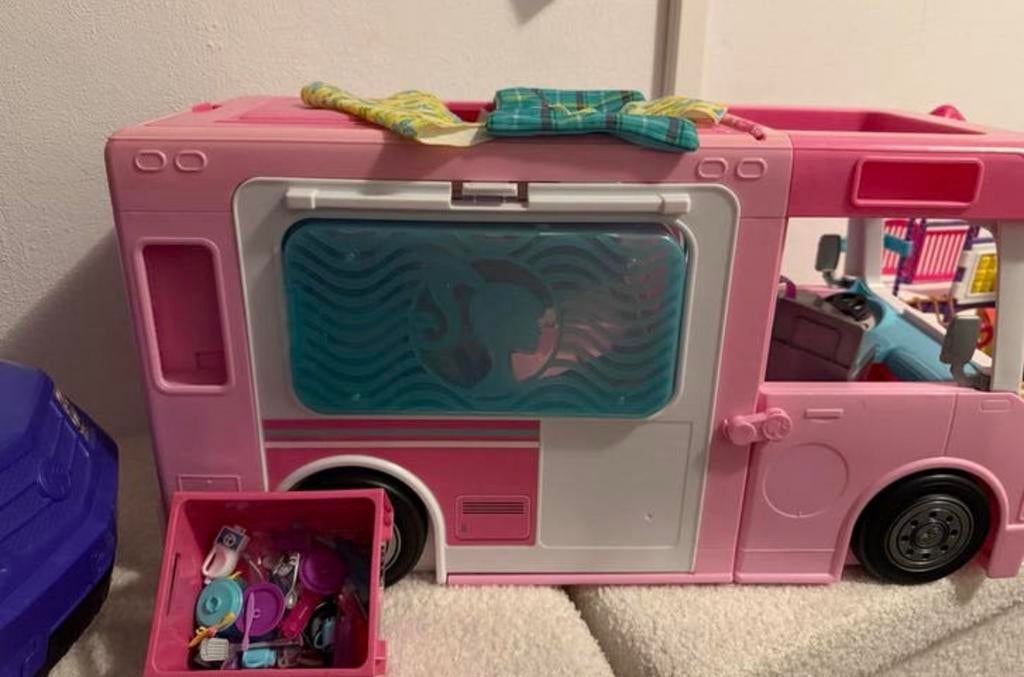 Barbie 3 in 1 camper compleet, Ophalen of Verzenden, Zo goed als nieuw, Overige typen