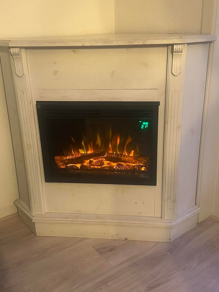 Hoek dressoir met Living Flame haard, Ophalen, Zo goed als nieuw, Inbouwhaard, Elektrische haard