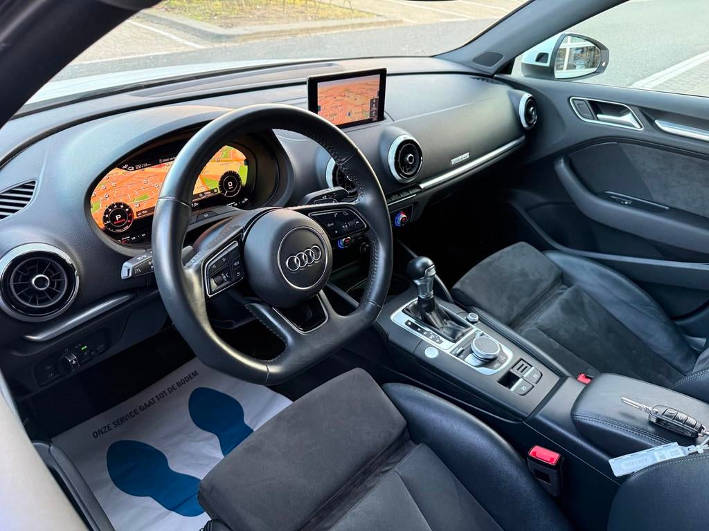 Audi A3 Sportback 40 e-tron Sport 204PK S18/LED/CAM/NAV/LEER, Gebruikt, 4 cilinders, Wit, Hybride Elektrisch/Benzine