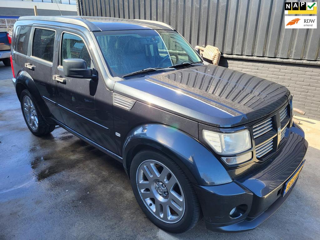 Dodge Nitro 2.8 CRD R/T 5drs autom VAN, Auto's, Automaat, Gebruikt, Zwart, 4 cilinders