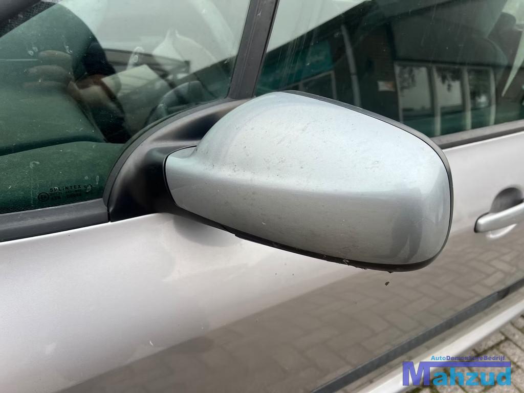 PEUGEOT 307 Grijs EZA Links spiegel 2001-2009, Auto-onderdelen, Taurusavenue 1
2132 LS  Hoofddorp, NL, Gebruikt, Contact.group@renault.com