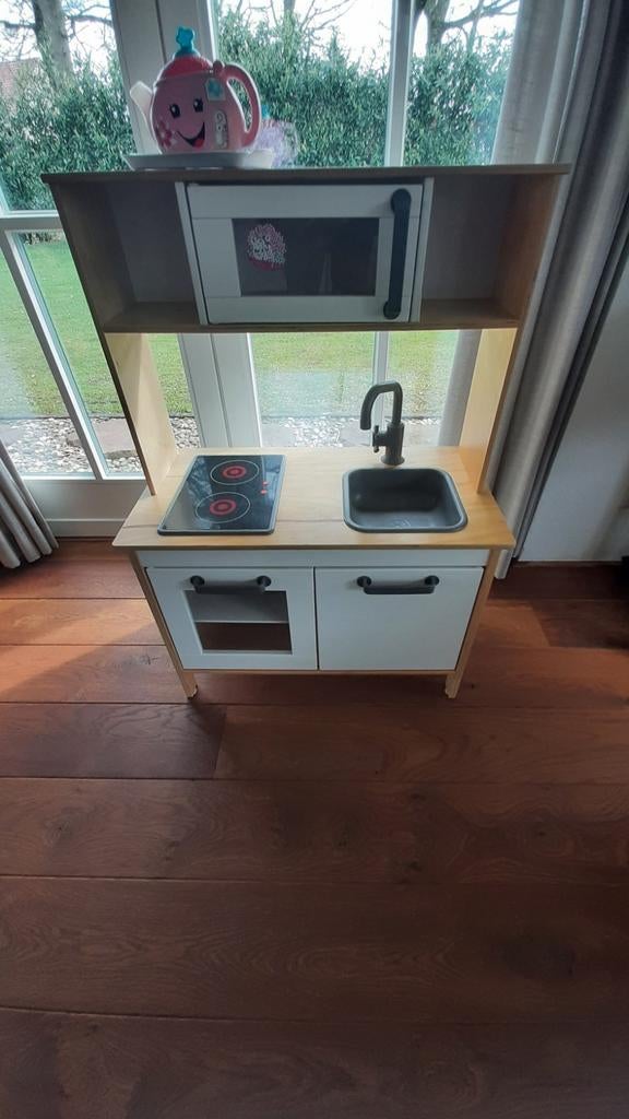 Ikea keukentje, Ophalen, Zo goed als nieuw