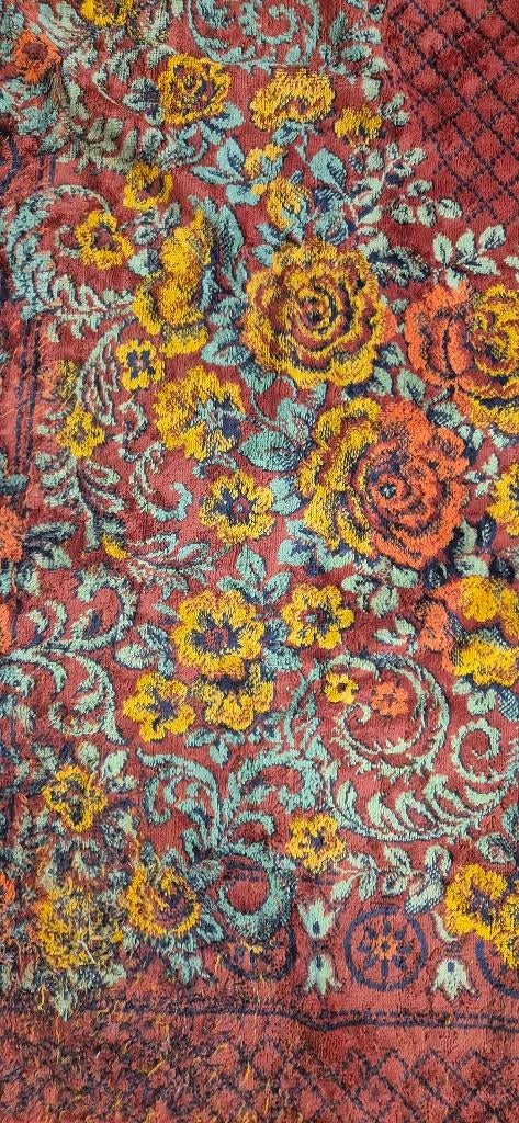 Rood gele Grand Foulard 249/137, Gebruikt, Etten-Leur, DJT@dejuistetoon.eu, Ophalen of Verzenden