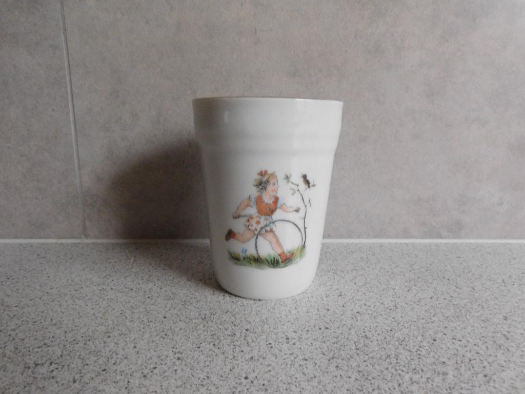 Mok Hoepelen Kahla, Ophalen of Verzenden, Zo goed als nieuw, Overige stijlen, Kop(pen) en/of Schotel(s)