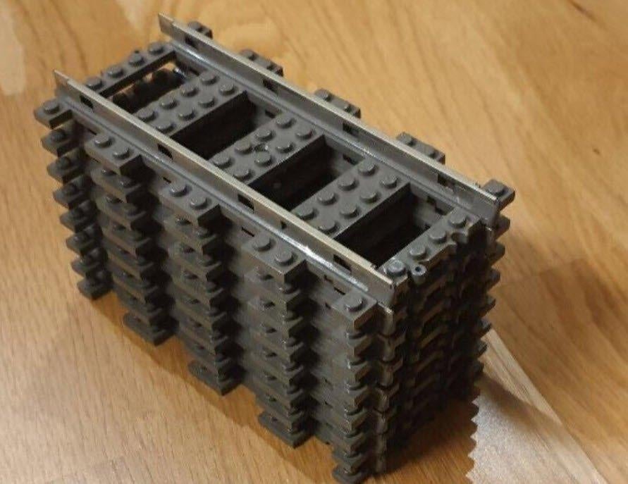 Lego 16x rechte 9v rails partij, Kinderen en Baby's, Speelgoed | Duplo en Lego, Ophalen of Verzenden, Zo goed als nieuw