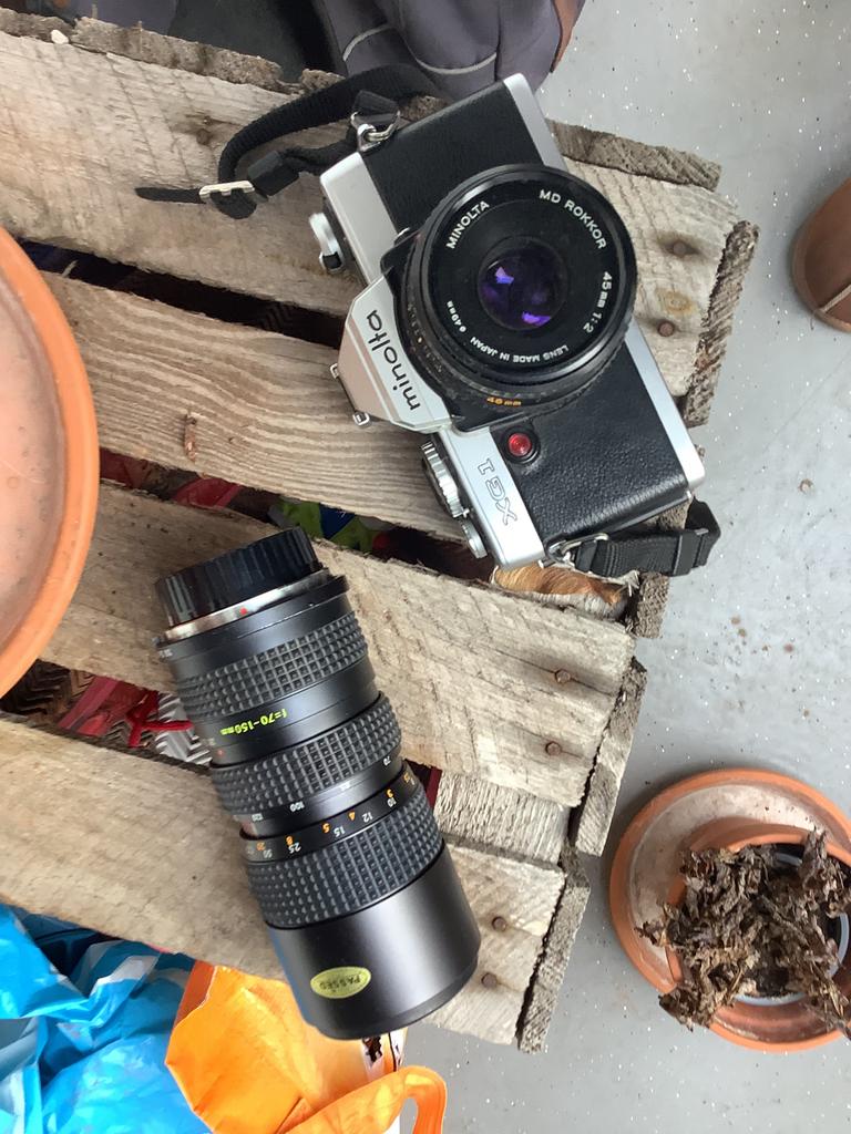 Minolta XG1 + Osama mc 1:38. A= 70-150 mm lens, Audio, Tv en Foto, Videocamera's Analoog, Ophalen of Verzenden, 8mm