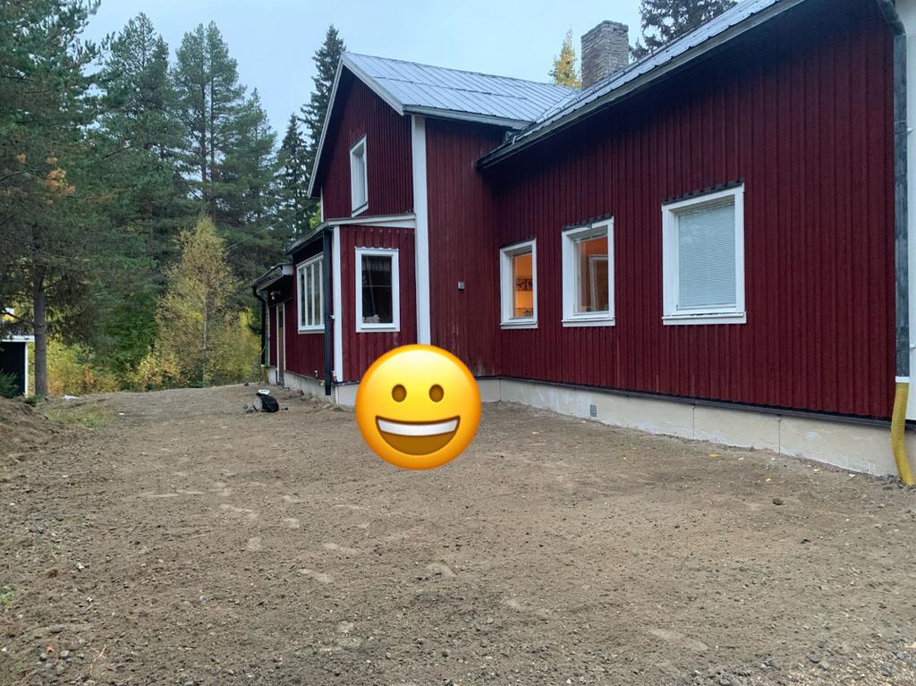 voormalig kerkje in Holmträsk, Lapland, N Zweden sneeuwzeker, 8 personen, 4 of meer slaapkamers, Eigenaar, In bos