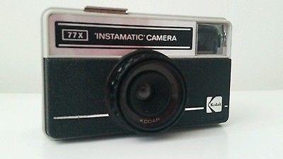Vintage Kodak Instamatic Camera 77X fototoestel + hoes, Verzamelen, Ophalen of Verzenden, Fototoestel