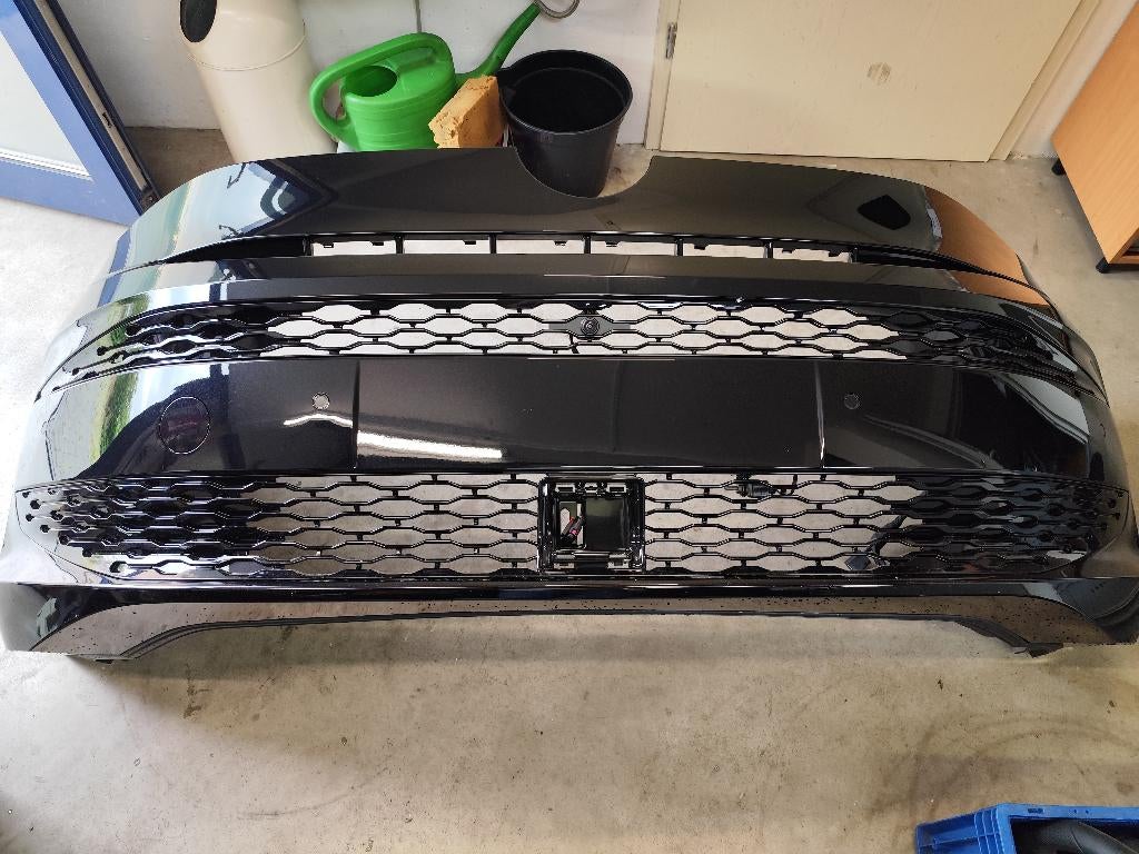 VW T7 multivan Voorbumper, Ophalen