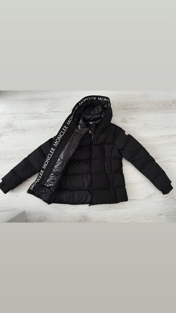 Dames winterjas, Ophalen of Verzenden, Zo goed als nieuw, Maat 46 (S) of kleiner, Zwart