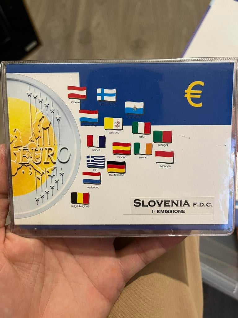 Slovenia 1e emissione 2007, Postzegels en Munten, Munten | Europa | Euromunten, Ophalen of Verzenden, Slovenië, Overige waardes