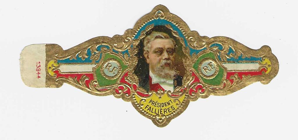 Klassiek 17 - 150    diverse sigarenbandjes, Verzamelen, Rookartikelen, Aanstekers en Luciferdoosjes, Ophalen of Verzenden, Gebruikt