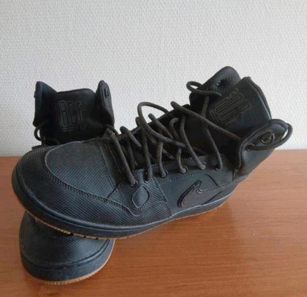 Zwarte basketball vrijetijds schoen sneakers mt 45.5 11.5, Zwart, Nike, Ophalen of Verzenden, Sneakers of Gympen