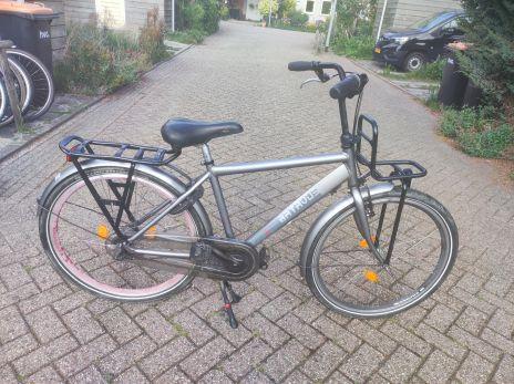 batavus jongens 26 inch met 3 speed, Fietsen en Brommers, Fietsen | Jongens, Gebruikt, Versnellingen, Niet ingevuld, Niet ingevuld
