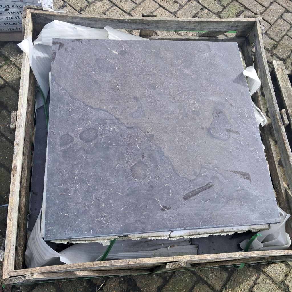 Laatste (spotted) Bluestone 80x80x3 cm, Tuin en Terras, Tegels en Klinkers, Niet ingevuld, Niet ingevuld, Nieuw, Natuursteen