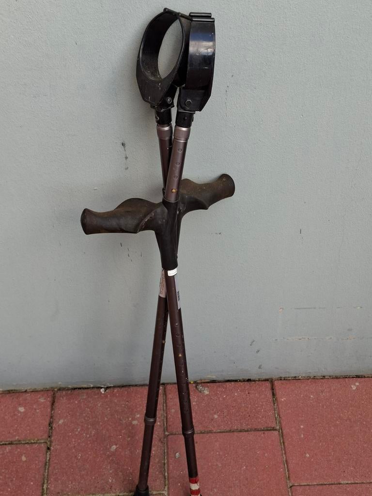 Loopkrukken (elleboogkrukken), Diversen, Loopkrukken, Ophalen of Verzenden, Zo goed als nieuw