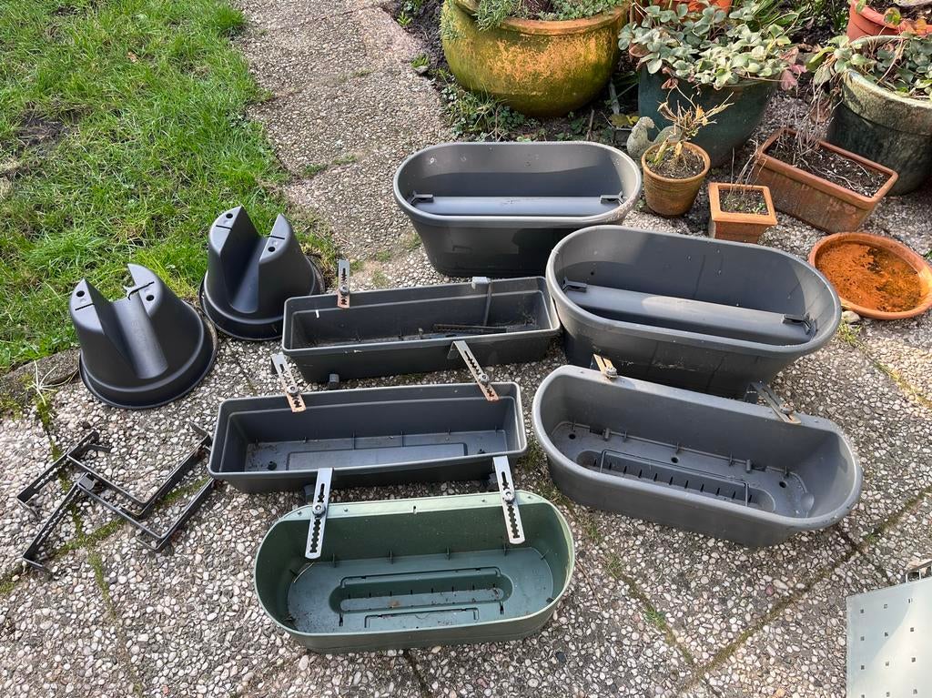 Elho balkonbakken - Diverse maten en kleuren, Ophalen, Kunststof, Gebruikt, Minder dan 30 cm