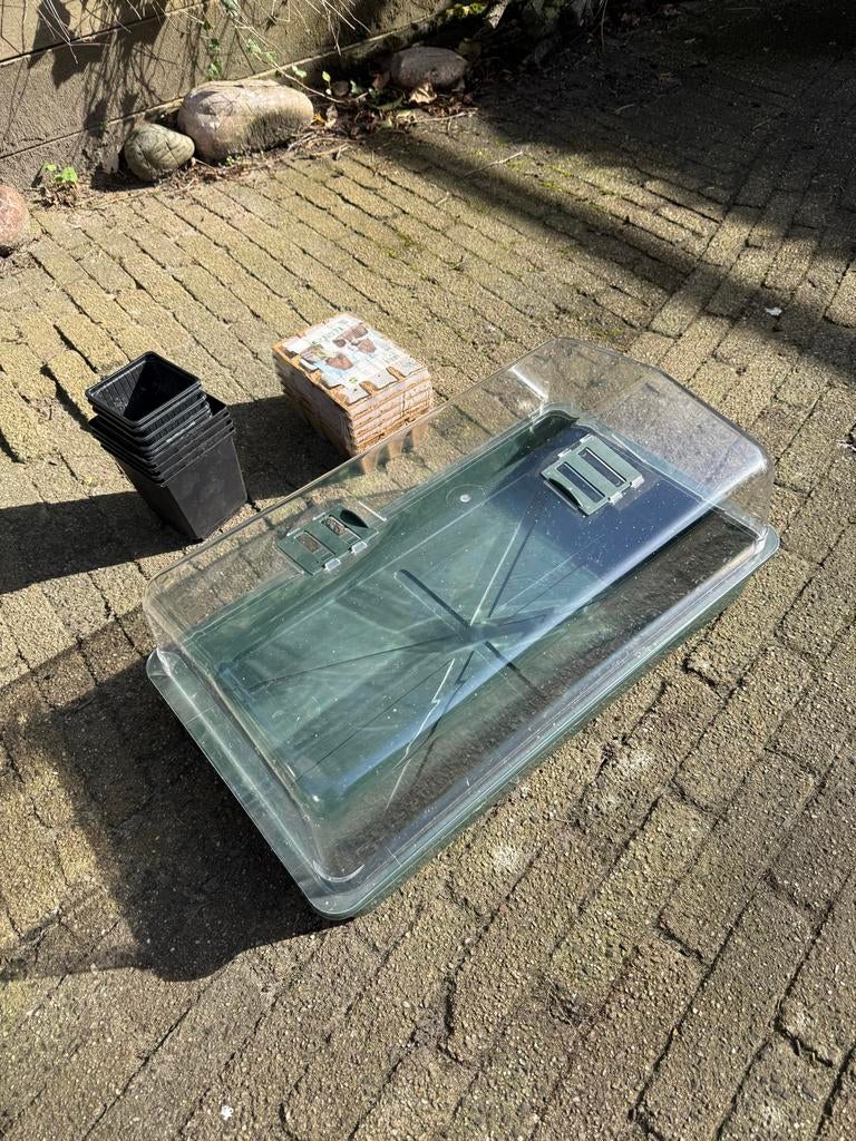 Kweekbak groen 55x32x23(h) met kweekpotjes - Nieuwstaat, Tuin en Terras, Kweekspullen, Ophalen of Verzenden, Nieuw, Kweekbak