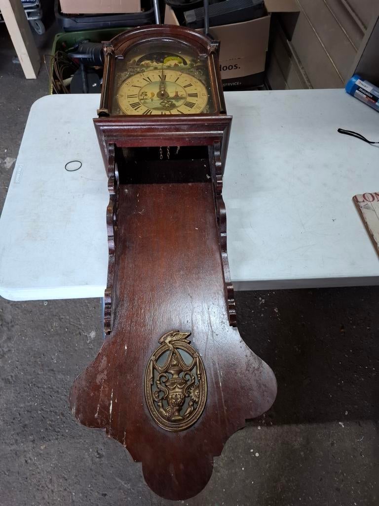 Wandklok met houten behuizing, Antiek en Kunst, Antiek | Klokken, Ophalen