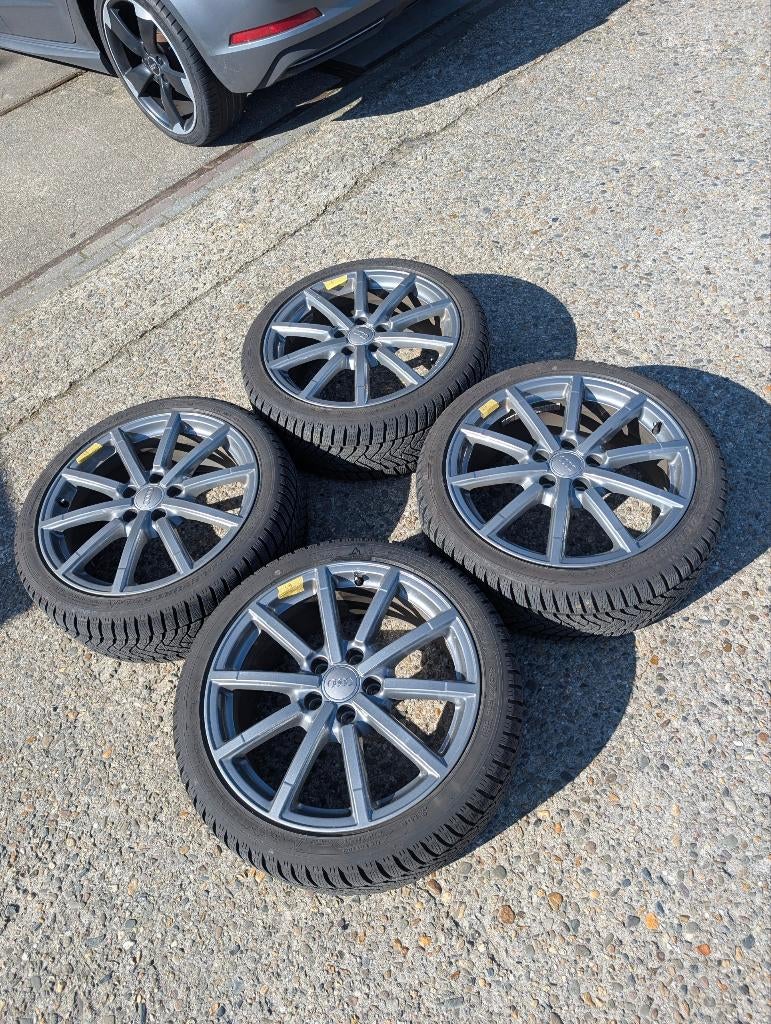18 Inch Originele Audi A3 Velgen + Winterbanden 225/40/18, 18 inch, Gebruikt, Velg(en), Ophalen of Verzenden