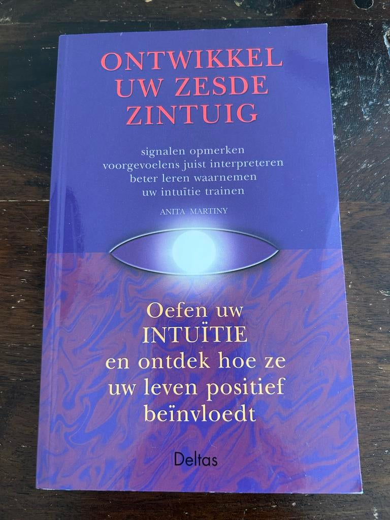 Ontwikkel uw Zesde Zintuig - Anita Martiny, Boeken, Ophalen of Verzenden, Gelezen, Spiritualiteit algemeen, Achtergrond en Informatie