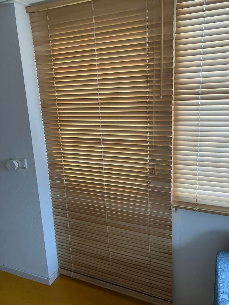 Ikea houten jaloezie, Huis en Inrichting, Stoffering | Gordijnen en Lamellen, Ophalen, 100 tot 150 cm, 200 cm of meer, Beige