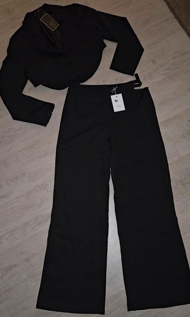 Partij dames 2 delige set setjes pak 7 stuks zwart en blauw, Ophalen, Nieuw, Blauw