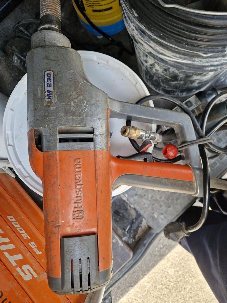 Husqvarna Diamantboormachine DM 230, Ophalen, Gebruikt, Boormachine