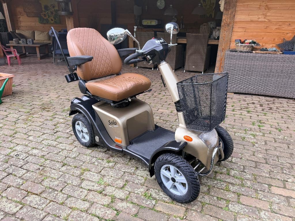 Scootmobiel Life & Mobility Solo 4 Elegance, Diversen, Ophalen, Life and Mobility, Zo goed als nieuw, 16 km/u of meer