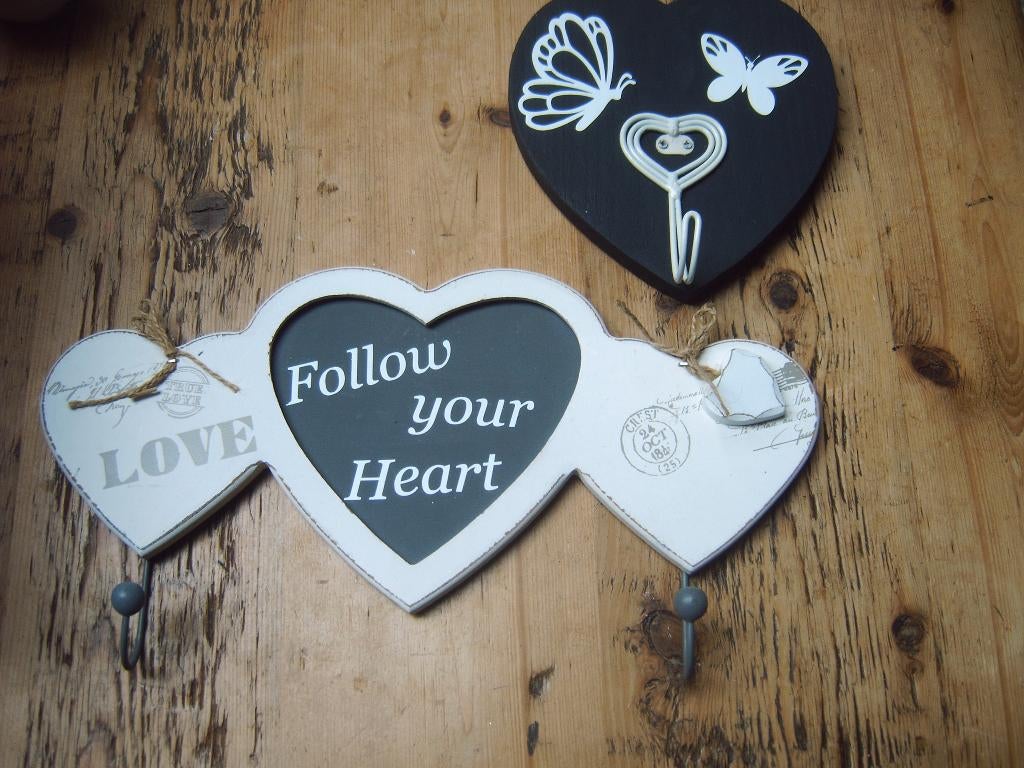 Houten harten met ophang haak, Ophalen of Verzenden, Hout, Wandkapstok, Minder dan 100 cm