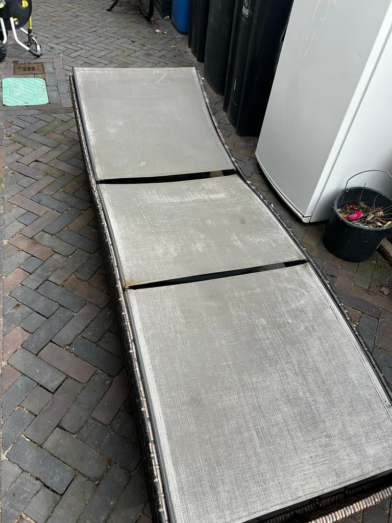 Ligbed verstelbaar, Ophalen, Gebruikt, Wicker, Verstelbaar