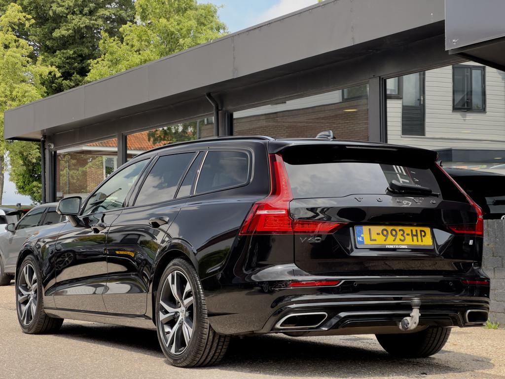 Volvo V60 2.0 T5 R-DESIGN 251PK AUT8 PANODAK LEDER NAVI CAME, 15 km/l, 4 cilinders, Zwart, 93 €/maand