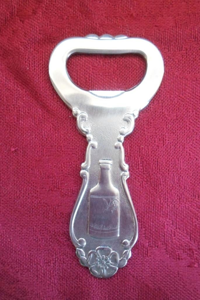 Flesopener. Hero "De Parel der Drank" Verzilverd. Sola., Verzamelen, Merken en Reclamevoorwerpen, Ophalen of Verzenden, Zo goed als nieuw