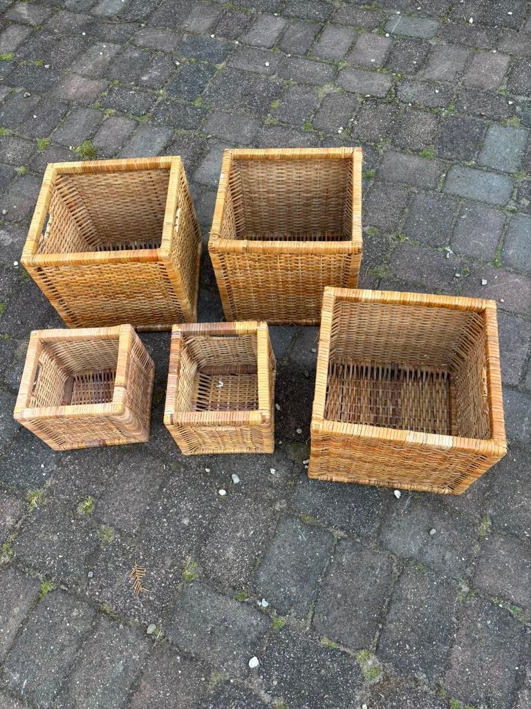 Rieten manden, Huis en Inrichting, Ophalen, Zo goed als nieuw, Rond, Riet